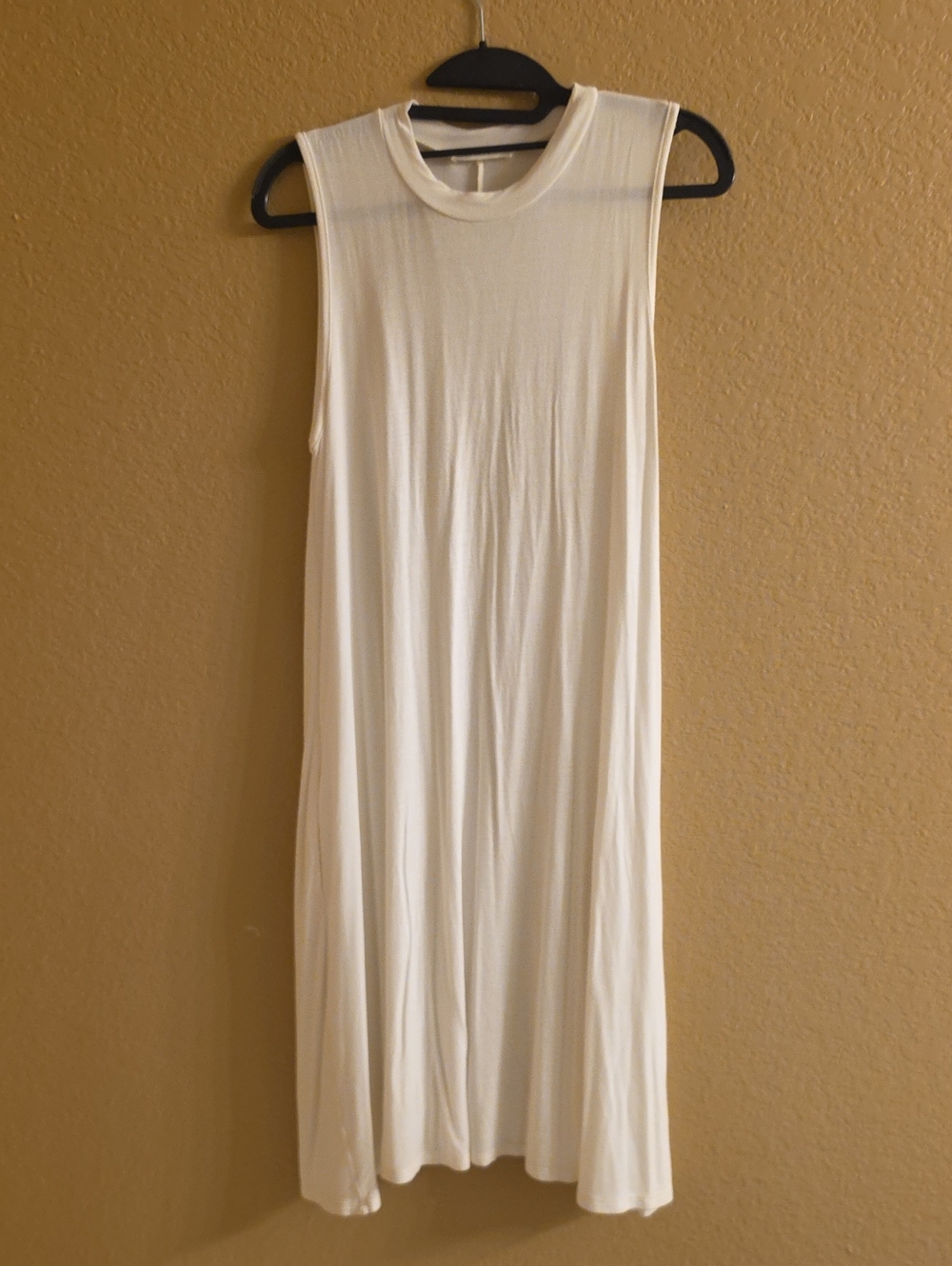 Reborn J Cream Sleeveless Midi Dress with Round Neck